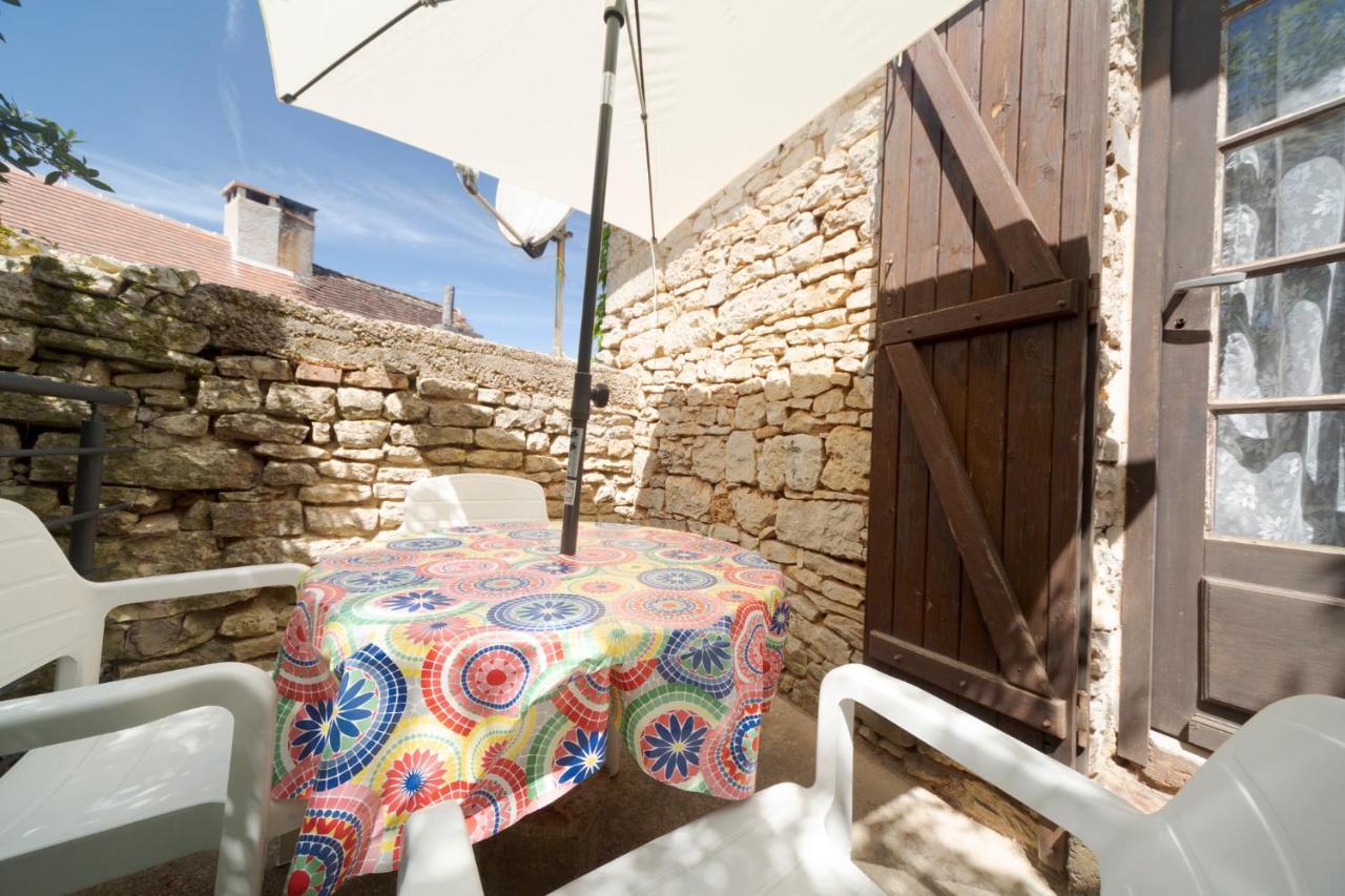 La Petite Maison Du Perigord Tourtoirac Εξωτερικό φωτογραφία